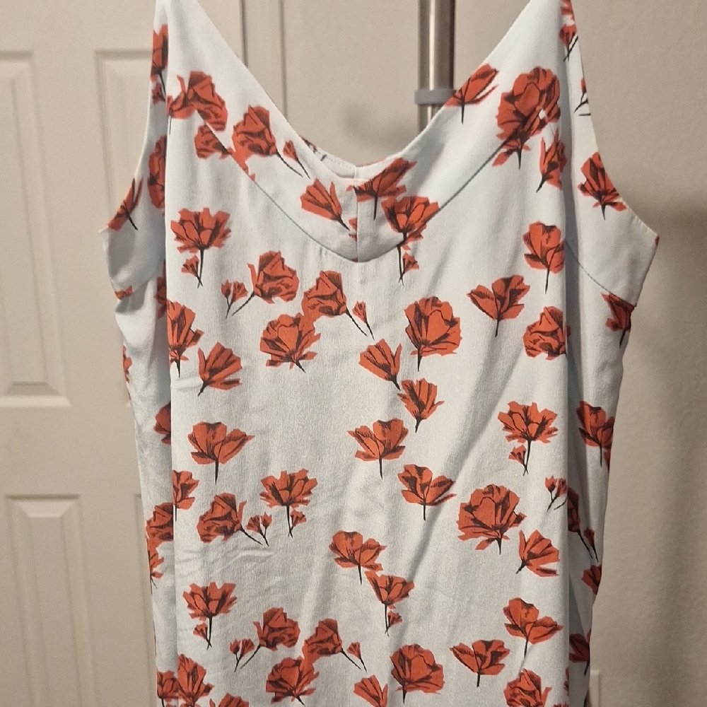 Chic Floral Women's Blouse in White and Red